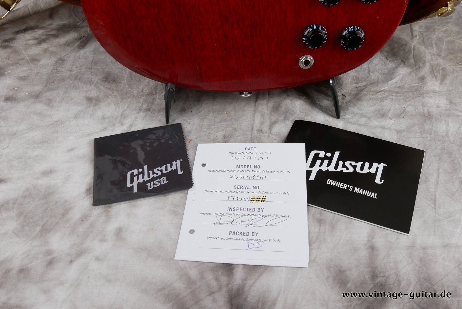 Gibson-SG-Standard-61-Les Paul-Reissue-2017-015.JPG